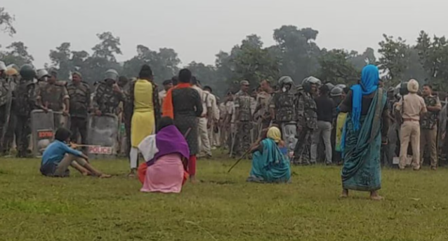 आदिवासी और जंगलों का संरक्षण सब ढकोसला, अडानी उत्खनन के रास्ते में कुछ नहीं बचेगा