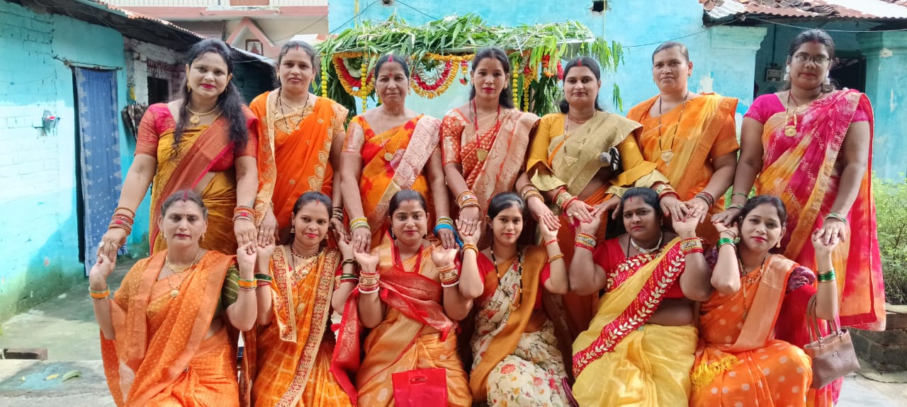 बलौदा में लक्ष्मी नारायण मंदिर में सावन उत्सव का आयोजन किया, महिलाओं ने हर्षो उल्लास के साथ हिस्सा लिया