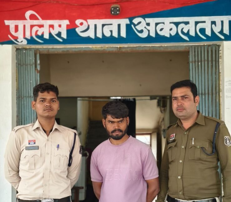 जांजगीर-चांपा पुलिस की त्वरित कार्रवाई: घर में घुसकर मारपीट करने वाले युवक को रातोंरात गिरफ्तार किया